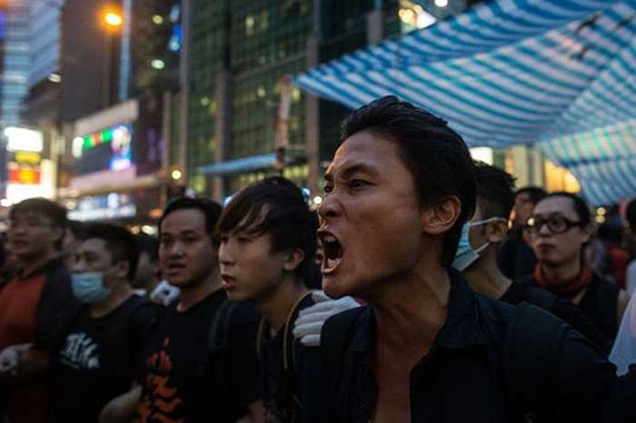 Cuộc biểu tình đòi dân chủ ở Hong Kong vẫn chưa có dấu hiệu hạ nhiệt 