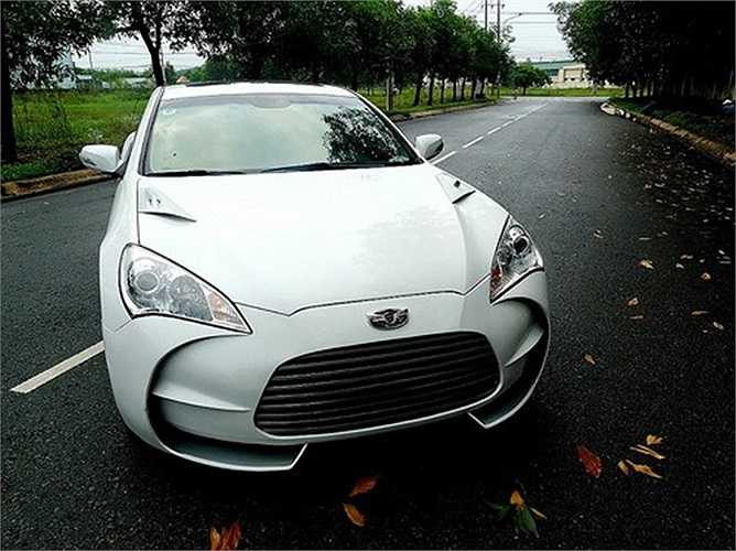 Chuyên trang về xe nổi tiếng thế giới GTSpirit đã rất ngạc nhiên trước sự sáng tạo của người thợ Việt khi đăng tải bài viết về mẫu xe Hyundai Genesis được độ theo phong cách siêu xe hàng hiếm Aston Martin One-77. Sau khoảng 3 tháng làm việc, Hyundai Genesis được độ theo Aston Martin One-77 đã hoàn thành với diện mạo rất đặc biệt.