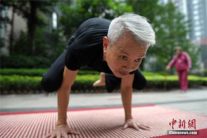 Một lý do chủ chốt bạn cảm thấy tuyệt vời sau tập Yoga là việc tập luyện sẽ giúp di chuyển nguồn năng lượng sống vào hướng hoàn thiện và cân bằng hơn, thích hợp cho những nhu cầu tâm sinh lý của bạn.