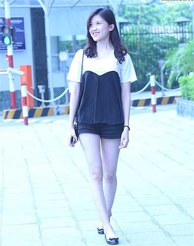 Không chỉ có thành tích học tập tốt, Thanh còn sở hữu vóc dáng chuẩn với chiều cao lý tưởng 1m71 và cân nặng 50 kg.