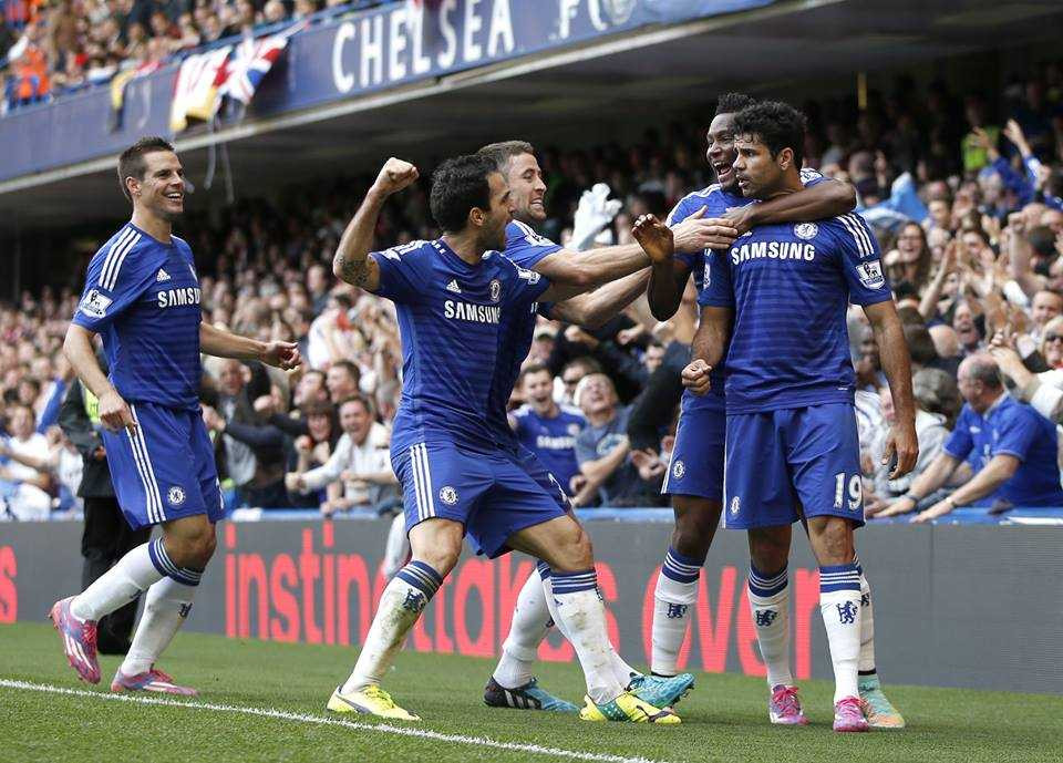 Chelsea dễ dàng hạ gục Arsenal