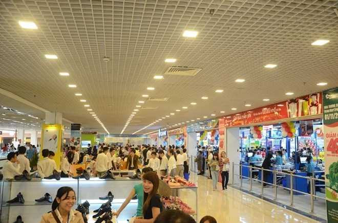 Hệ thống siêu thị OceanMart vừa được OceanGroup chuyển nhượng 70% cổ phần cho Vingroup để thu về khoản lợi nhuận lớn