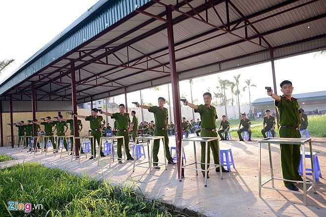 Để phục vụ cho công tác học tập của các chiến sĩ cảnh sát tương lai, trong khuôn viên của học viện còn có khu trường bắn thực địa và điện tử.