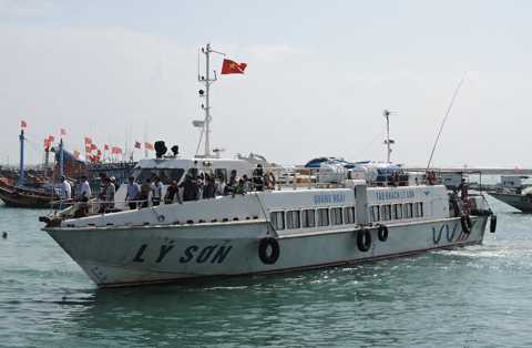 Lý Sơn, nghẹn lòng, đón thi thể, ngư dân, tử nạn, trở về