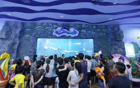 VINPEARL LAND LẬP KỶ LỤC BỨC TRANH GHÉP HÌNH BẢO VỆ ĐỘNG VẬT LỚN NHẤT VIỆT NAM