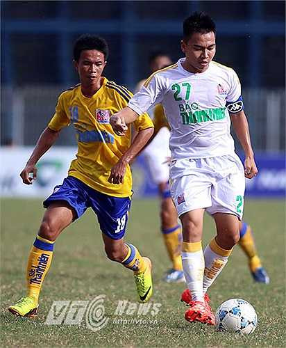 U21 Hà Nội T&T và U21 SLNA dắt tay nhau vào bán kết