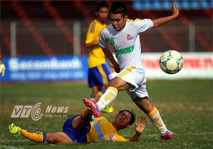 U21 SLNA sẽ gặp U21 SHB Đà Nẵng - đầu bảng A - tại bán kết