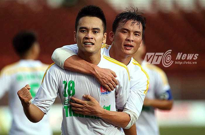 Trận thắng đậm đà này giúp U21 SLNA ghi tên vào bán kết với tư cách nhì bảng