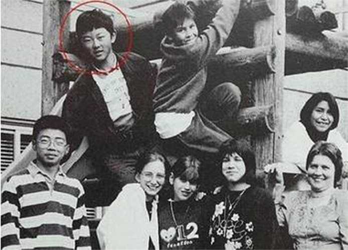 Theo truyền thông Trung Quốc, Kim Jong-un sinh ngày 8/1/1983