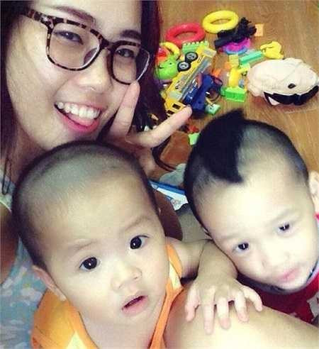 Công việc hiện tại khá bận rộn nên Thảo thường giao con cho bà ngoại chăm sóc. Cậu con lớn ở với bố, thỉnh thoảng về thăm mẹ và em dịp cuối tuần. Những lúc có mặt đủ cả ba mẹ con, cô thường chụp ảnh làm kỷ niệm để khi nào thấy nhớ thì lấy ra xem. Cô tâm sự, khoảng thời gian đầu sau khi ly hôn, cuộc sống rất khó khăn, mọi thứ như đã trở về con số 0 đúng nghĩa, không nhà, không chồng, không chỗ làm và không có tiền... Sau khi góp được ít vốn, cô quyết định mở tiệm nail, nhờ tháo vát, chăm chỉ Thảo