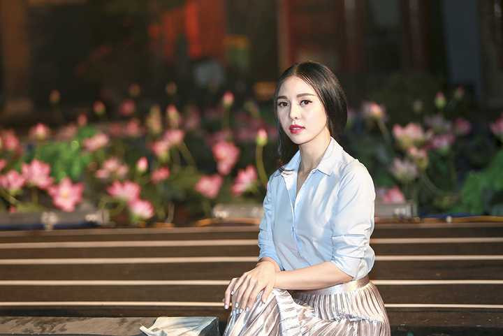 Đi diễn và cũng đi làm từ thiện nhiều năm nay, nhưng Trà Giang cho biết tiền cát xê đi diễn không đáng là bao.