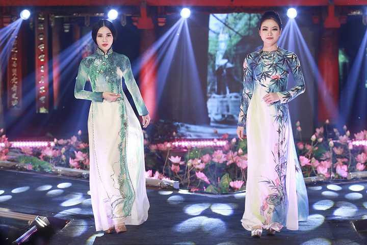 Á hậu cuộc thi Hoa hậu người Việt thế giới cho biết cô sống khỏe chủ yếu dựa vào việc phụ gia đình <a href='https://vtcnews.vn/kinh-te.1.0.html' >kinh doanh</a> hàng nông sản