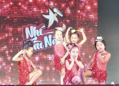 'Nhí tài năng' 2014: Bất ngờ vòng nước rút