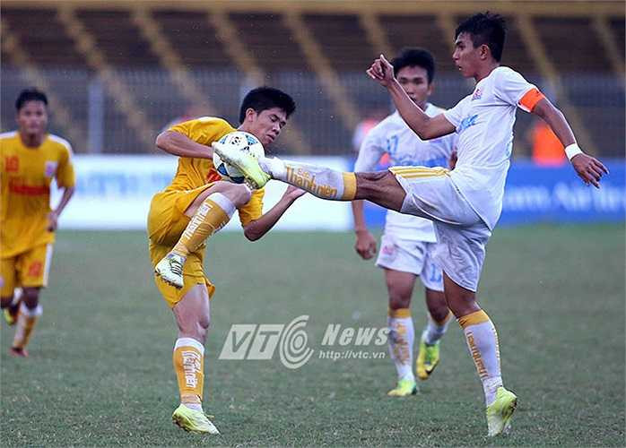 U21 Hà Nội T&T tiếp tục chơi chắc chắn trước các đợt tấn công của đối phương