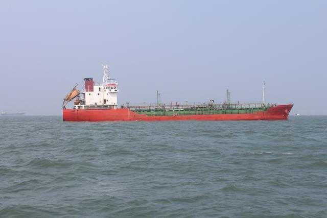 Tiếp cận 18 thuyền viên tàu Sunrise 689 bị cướp biển tấn công