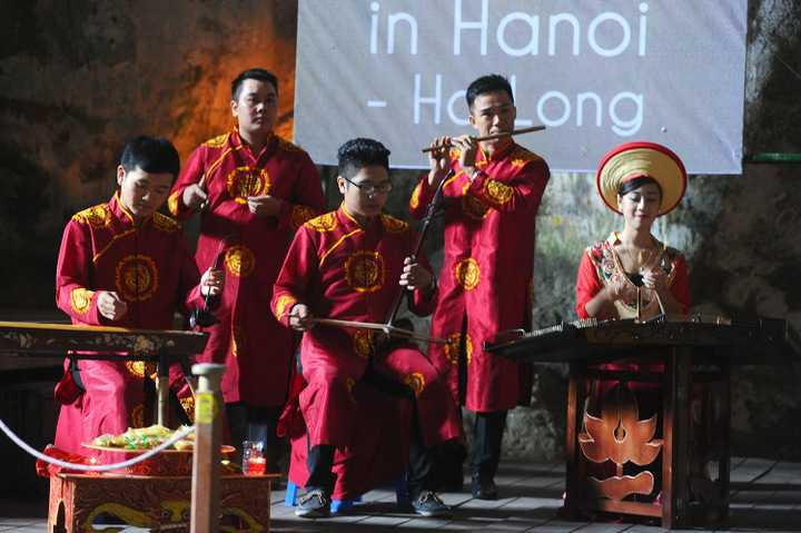 hoà nhạc dân tộc