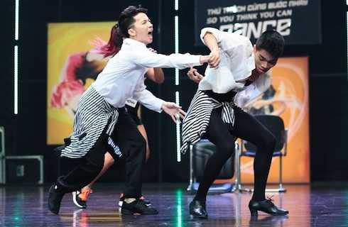 thử thách cùng bước nhảy