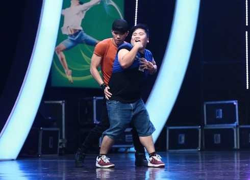 thử thách cùng bước nhảy