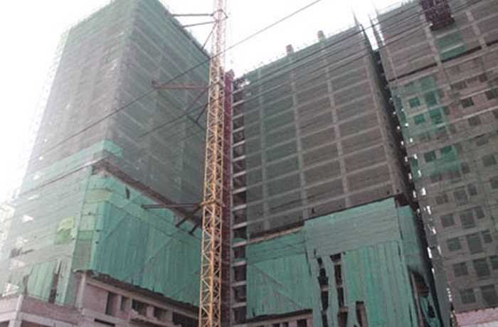 Phúc Thịnh Tower (trước đây là chung cư CT2 Tân Tây Đô) thuộc Dự án khu đô thị Tân Tây Đô, sau một thời gian dài trển khai chậm chạp, thậm chí rơi vào tình trạng 'đóng băng', đến cuối năm 2013, sau khi đổi sang chủ mới là Tập đoàn CenGroup, dự án đã tái khởi động trở lại và hiện toàn bộ số căn hộ của dư án đã được bán hết.