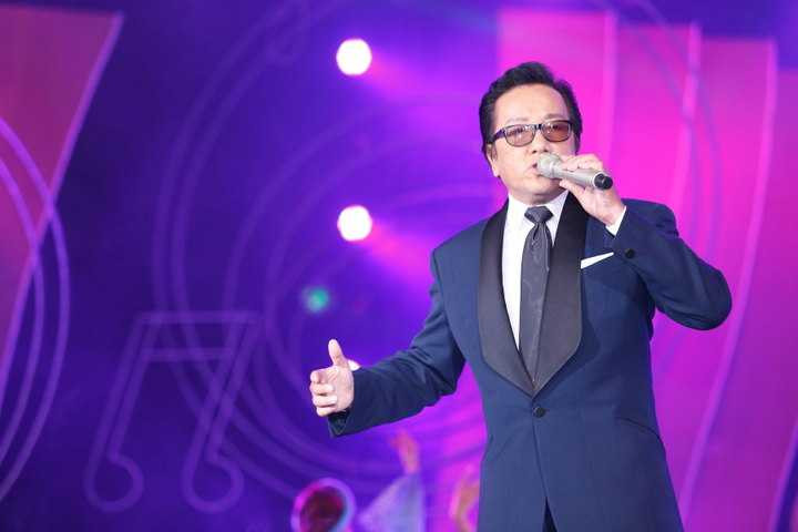 Tình khúc vượt thời gian