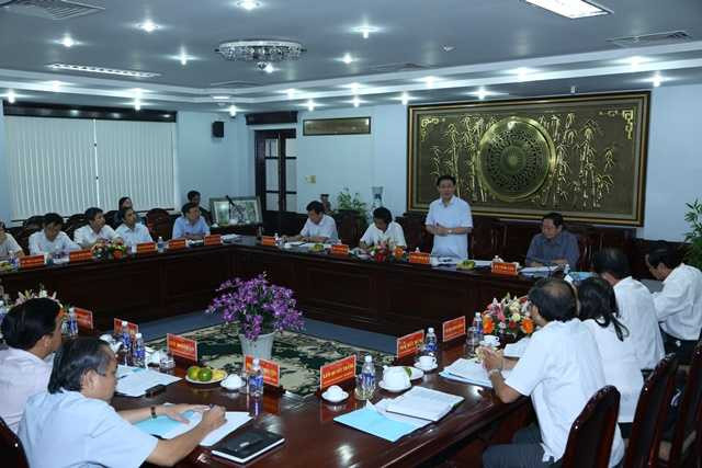 Trưởng Ban Kinh tế Trung ương làm việc với Thường trực tỉnh ủy Bạc Liêu