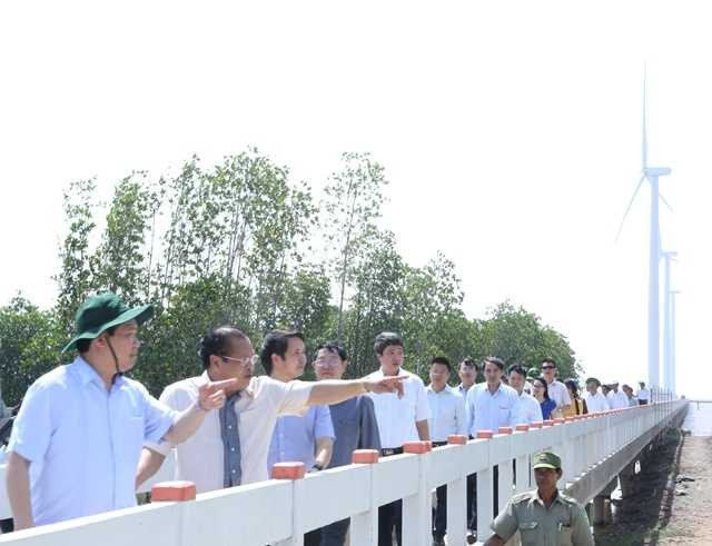 Trưởng Ban Kinh tế Trung ương làm việc với Thường trực tỉnh ủy Bạc Liêu