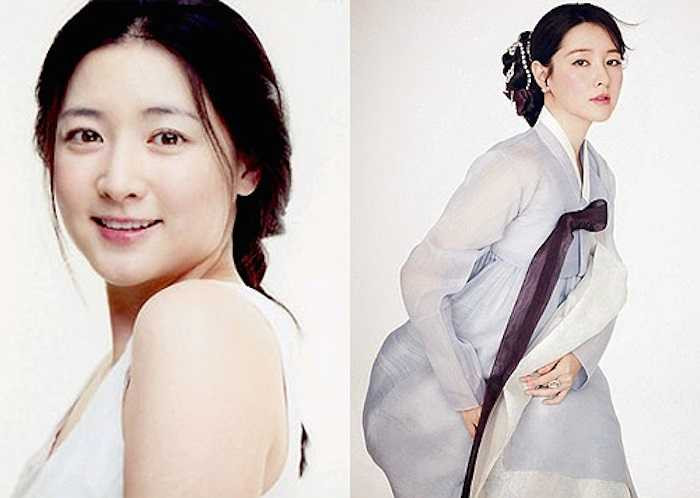Lee Young Ae vẫn giữ được vẻ đẹp vượt thời gian qua hàng chục năm. 