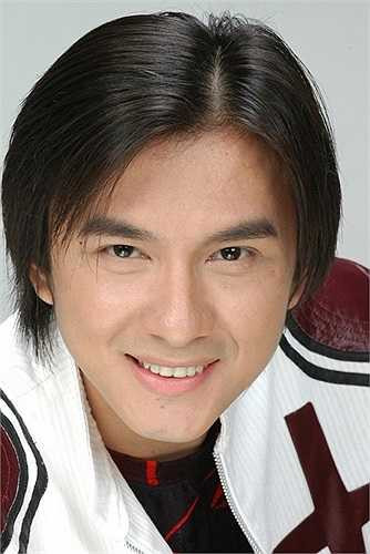 Với dòng nhạc trẻ, phong độ và hình ảnh dường như 'trẻ mãi' của Đan Trường vẫn thừa sức chinh phục những lớp khán giả trẻ mới, điều không phải ca sỹ nào cũng có thể làm được