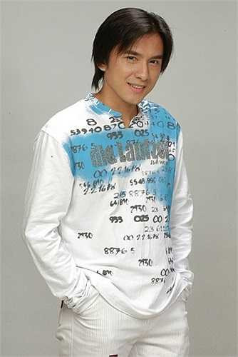 Anh cũng trở thành giọng hát được ưu ái của những nhạc sỹ hàng đầu, và sự kết hợp thành công nhất có lẽ là với hai nhạc sĩ: Lê Quang và Hoài Sa