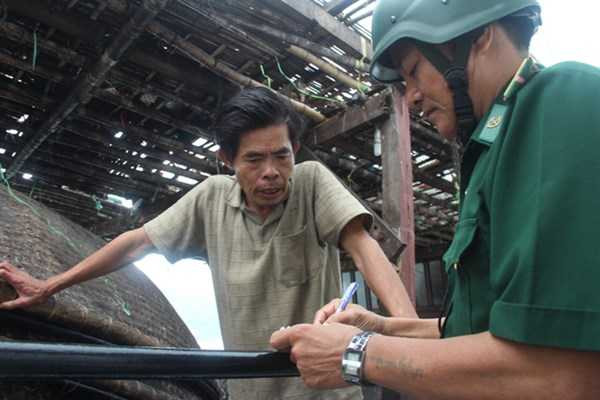 Giải cứu tàu cá cùng 34 thuyền viên gặp nạn trên biển