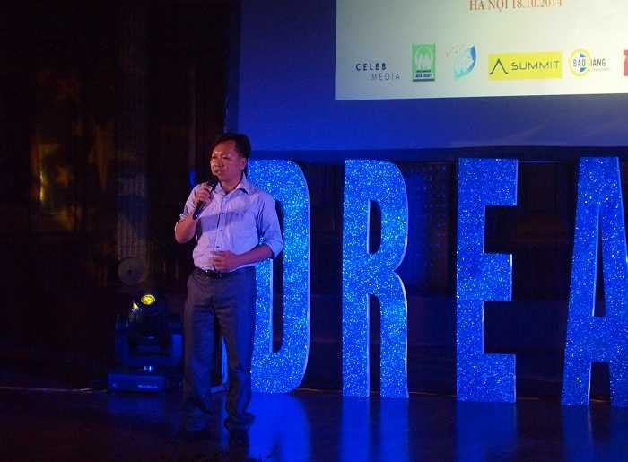 hiệu trưởng tiểu học đú sáng c