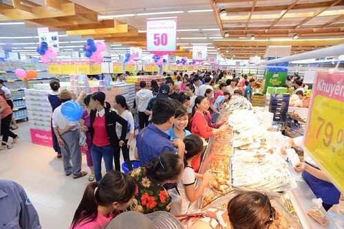 Khai trương Vincom Center Hạ Long: Đón hàng vạn khách đến mua sắm, vui chơi