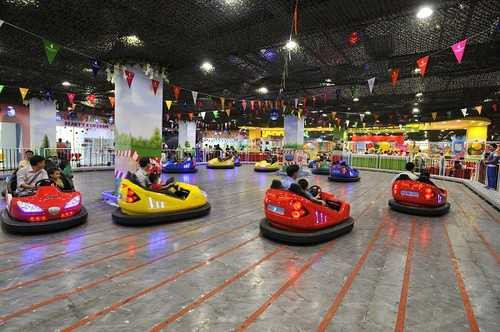 Khai trương Vincom Center Hạ Long: Đón hàng vạn khách đến mua sắm, vui chơi