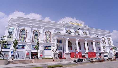 Khai trương Vincom Center Hạ Long: Đón hàng vạn khách đến mua sắm, vui chơi