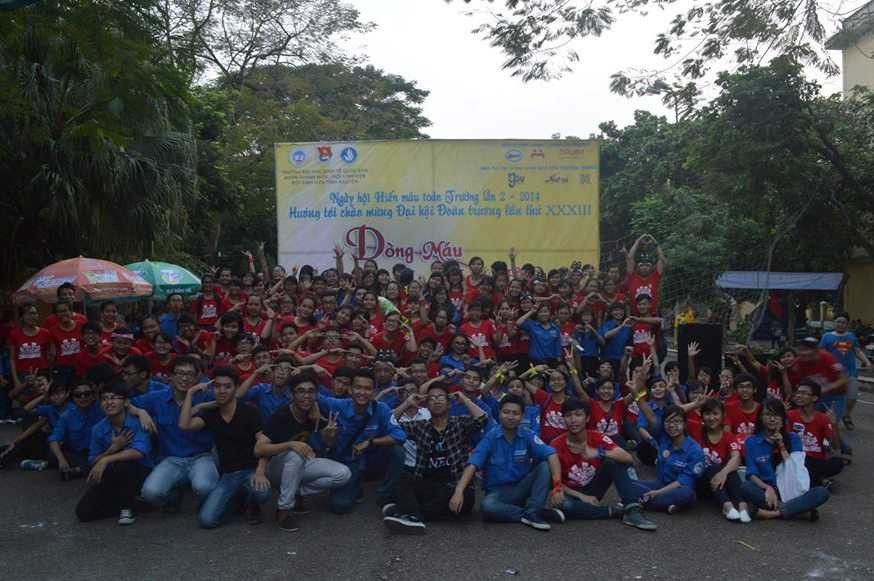 sinh viên hiến máu