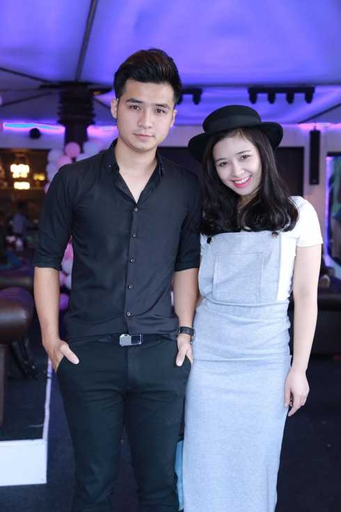 Lê Vũ Bình hội ngộ dàn ca sỹ Sao Mai điểm hẹn