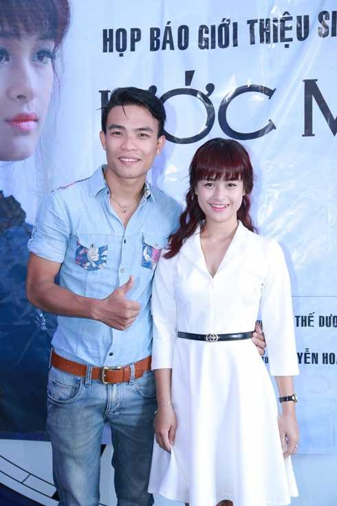 Lê Vũ Bình hội ngộ dàn ca sỹ Sao Mai điểm hẹn