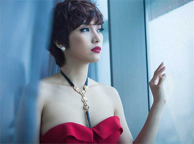 Mái tóc này giúp Như Quỳnh trở nên sexy và đặc biệt hơn 