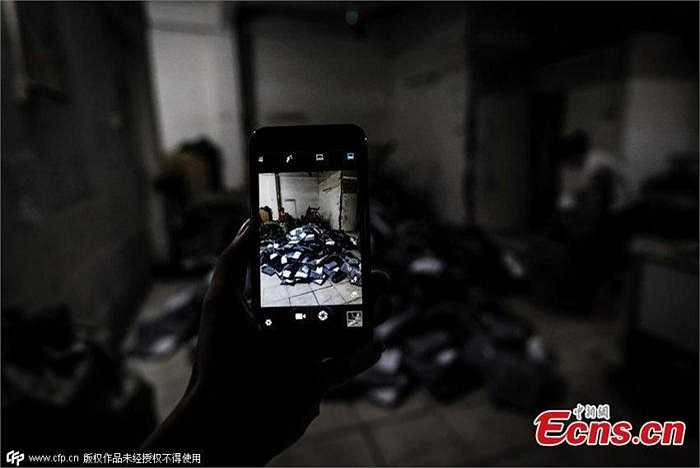 Với xu hướng khách mua hàng trên mạng ngày càng tăng, thương mại điện tử đang trở thành nghành nghề đem lại thu nhập chính cho nhiều người ở Trung Quốc. 