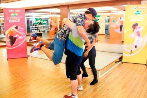 Thử thách cùng bước nhảy