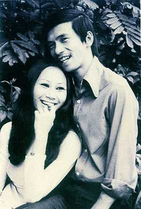 Nhân dịp này, Lê Uyên cũng sẽ có hai đêm nhạc ấm cúng cùng bạn bè và người hâm mộ vào ngày 01-02/11/2014 tại TP.HCM