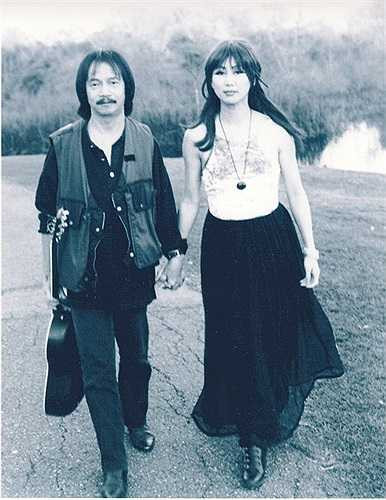 'Trong cả cuộc đời này, dù lúc anh còn sống hay đã mất, Lê Uyên luôn nhớ hình ảnh của anh trong trái tim, trong giấc ngủ, trong đời sống hàng ngày'