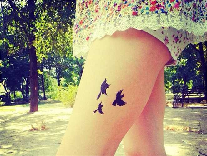 6. Thực hiện một cách khôn ngoan: Đối với một thời điểm nào đó, bạn yêu điên cuồng cái này nhưng sau đấy lại không. Vì thế, những người muốn xăm mình cần chắc chắn và nghĩ thấu đáo về hình sẽ thực hiện trên cơ thể. Dân mạng cho biết, tốt nhất không nên xăm tên một ai đó, bởi nếu có hối hận, rất khó để giải quyết.