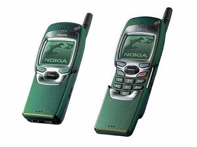 Nokia 7110 (1999) được biết đến với biệt danh The Swordfish Phone nhờ được nam diễn viên John Travolta sử dụng trong bộ phim Swordfish. Đây cũng là điện thoại di động đầu tiên đi kèm trình duyệt WAP.