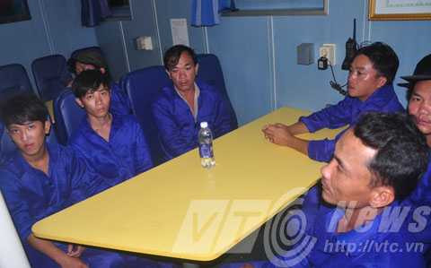 ký ức, tàu cá, ngư dân, bị đâm, đâm chìm, trên biển, Sar 412, cứu nạn, tàu lạ