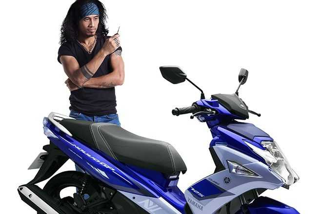 Xe mới giá mềm Nouvo FI 2014 có gì khác biệt?