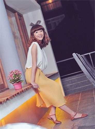 Câu châm ngôn mà cô bạn thích nhất: 'Một cuốn sách hay cho ta những điều tốt, một người bạn tốt cho ta nhiều điều hay'.