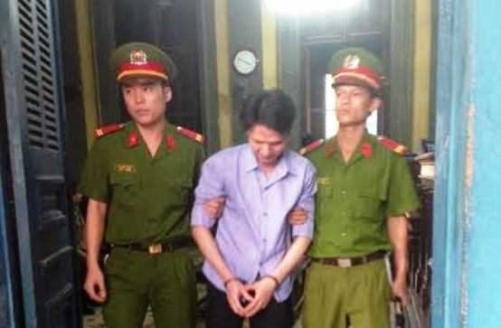 Kẻ hạ độc người tình bằng thuốc chuột lãnh án tử