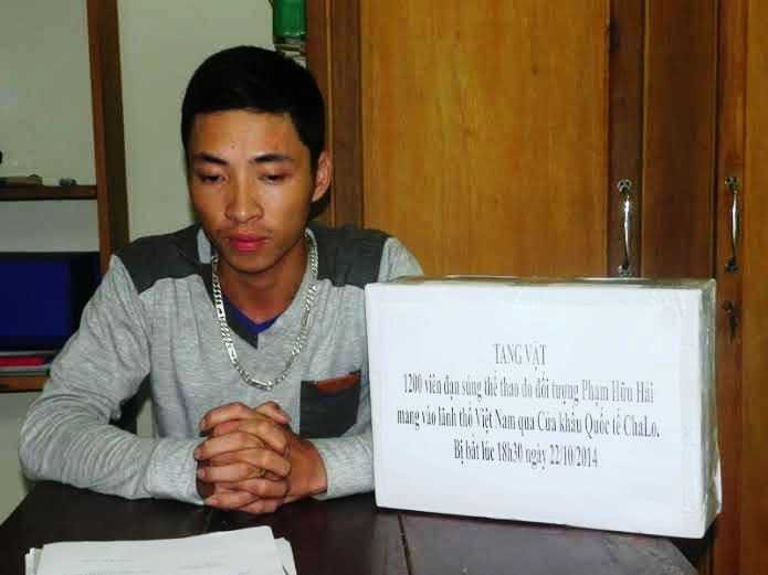 Bắt nhiều vụ vận chuyển súng, đạn về Việt Nam