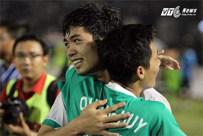 Công Phượng nghe theo lời chỉ đạo của thầy và lập tức tỏa sáng